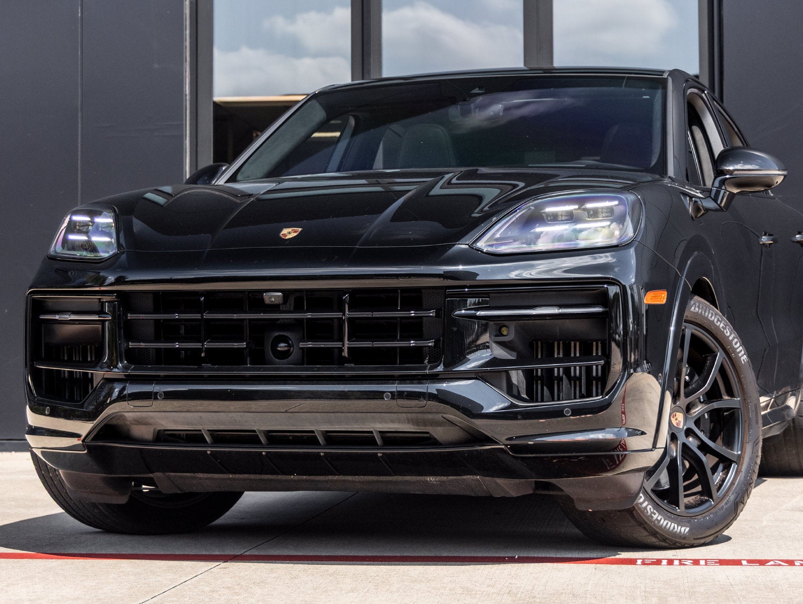 2025 Porsche Cayenne Cayenne GTS Coupe