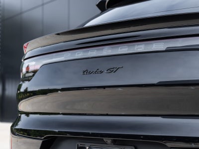 2023 Porsche Cayenne Turbo GT