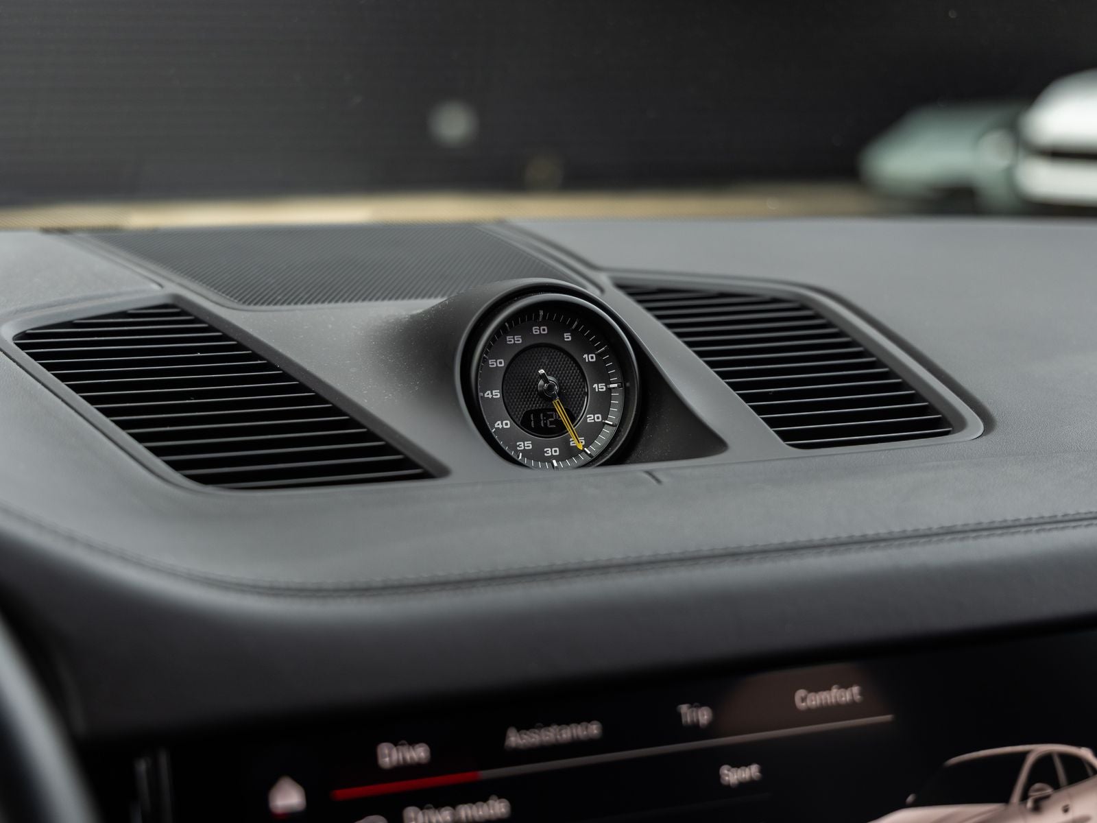 2023 Porsche Cayenne Turbo GT