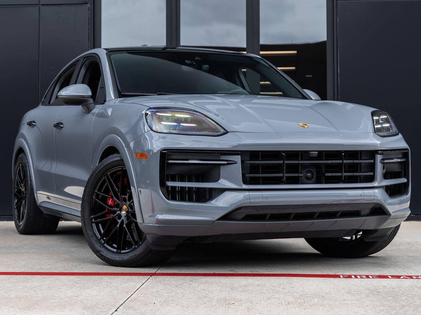 2024 Porsche Cayenne S Coupe