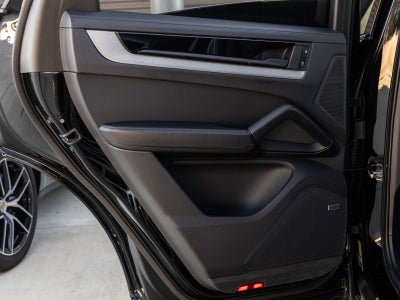 2024 Porsche Cayenne Coupe Cayenne S Coupe