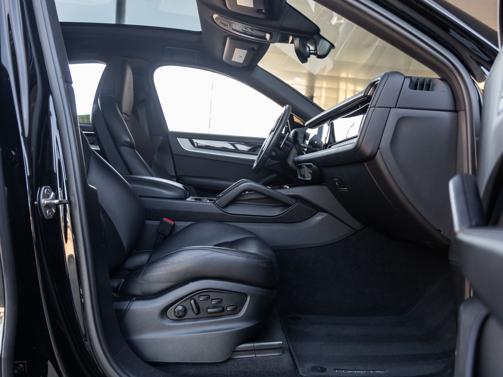 2024 Porsche Cayenne Coupe Cayenne S Coupe