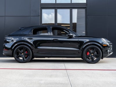 2025 Porsche Cayenne S Coupe