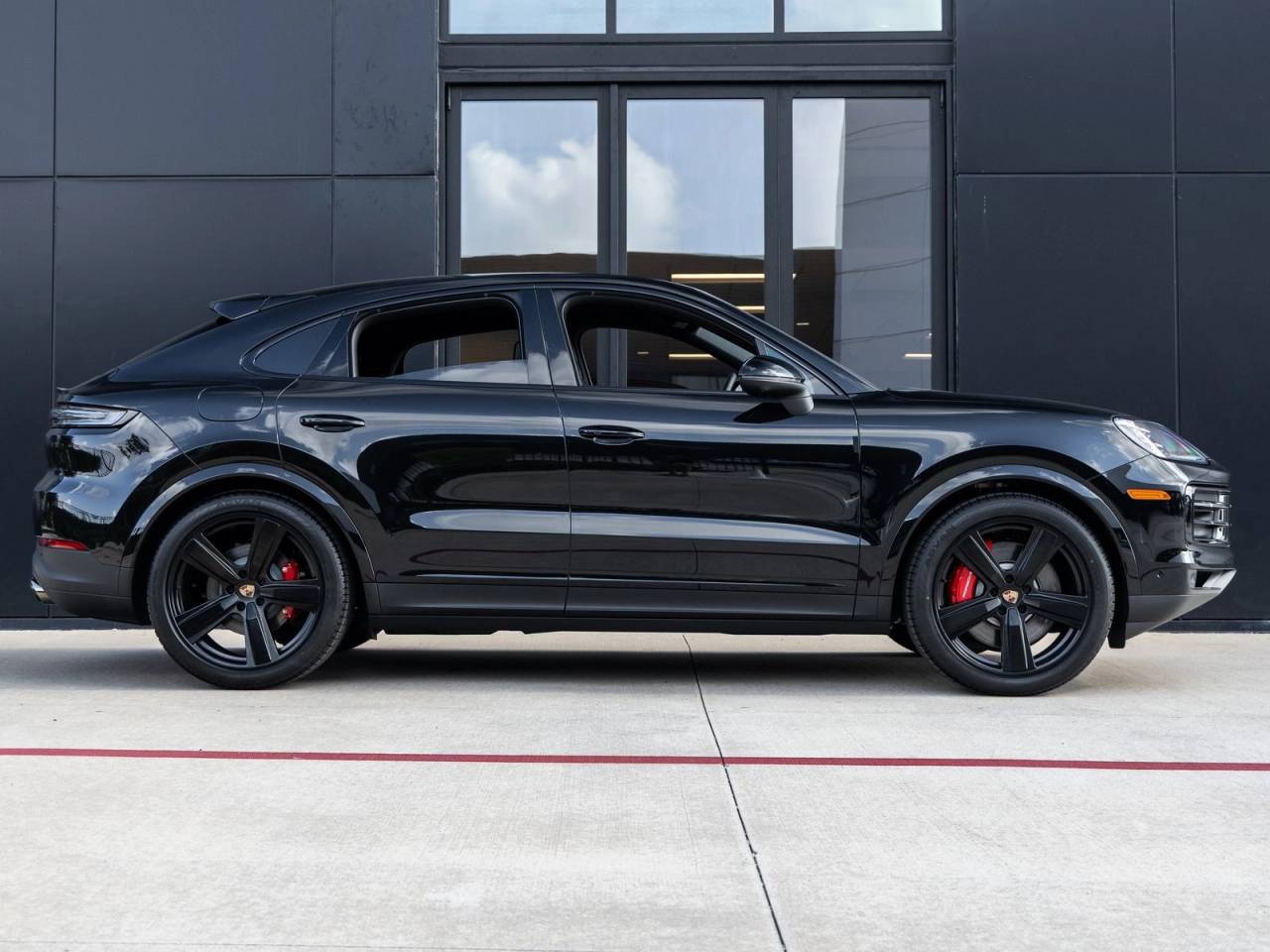 2025 Porsche Cayenne S Coupe