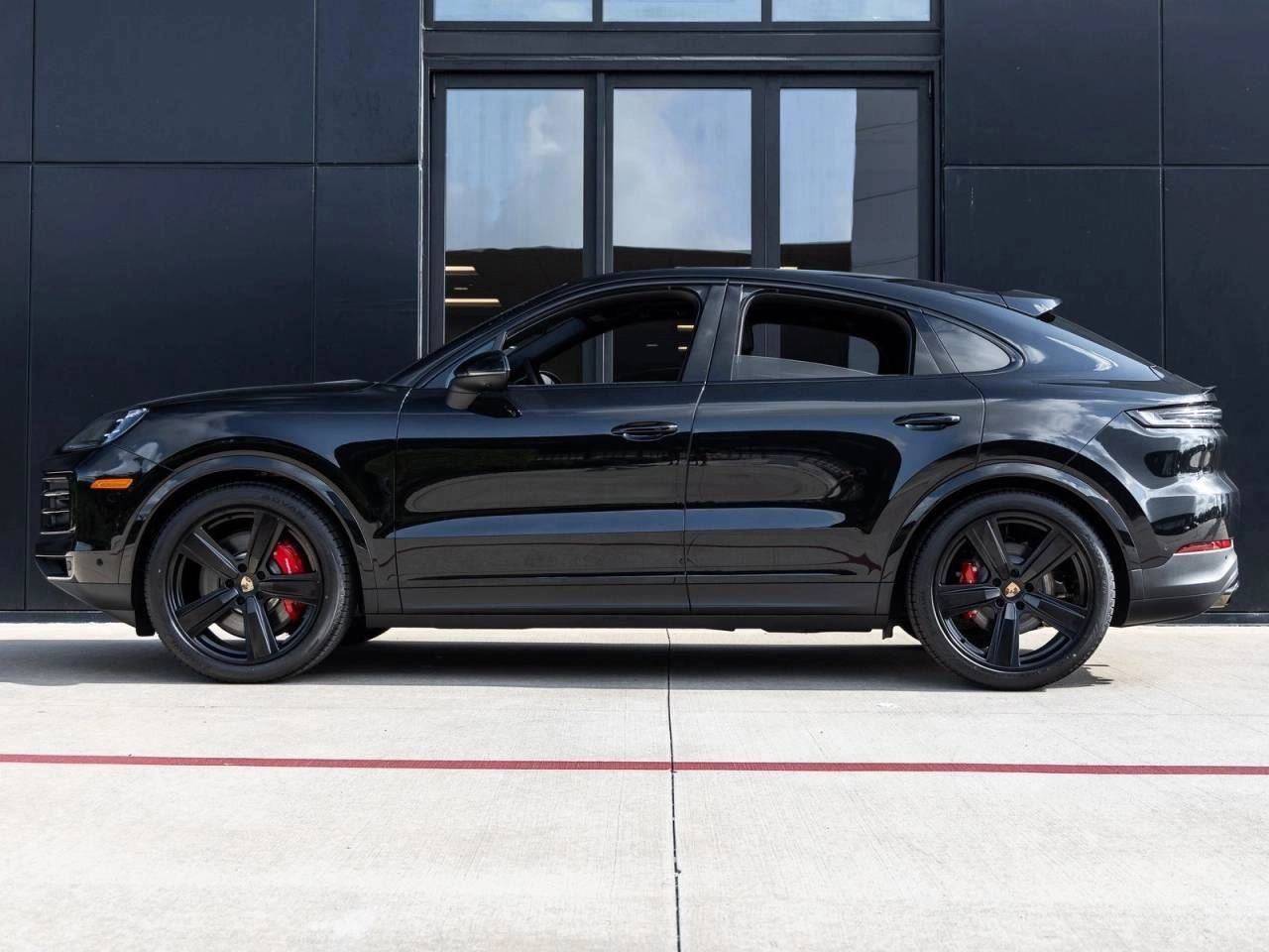 2025 Porsche Cayenne S Coupe