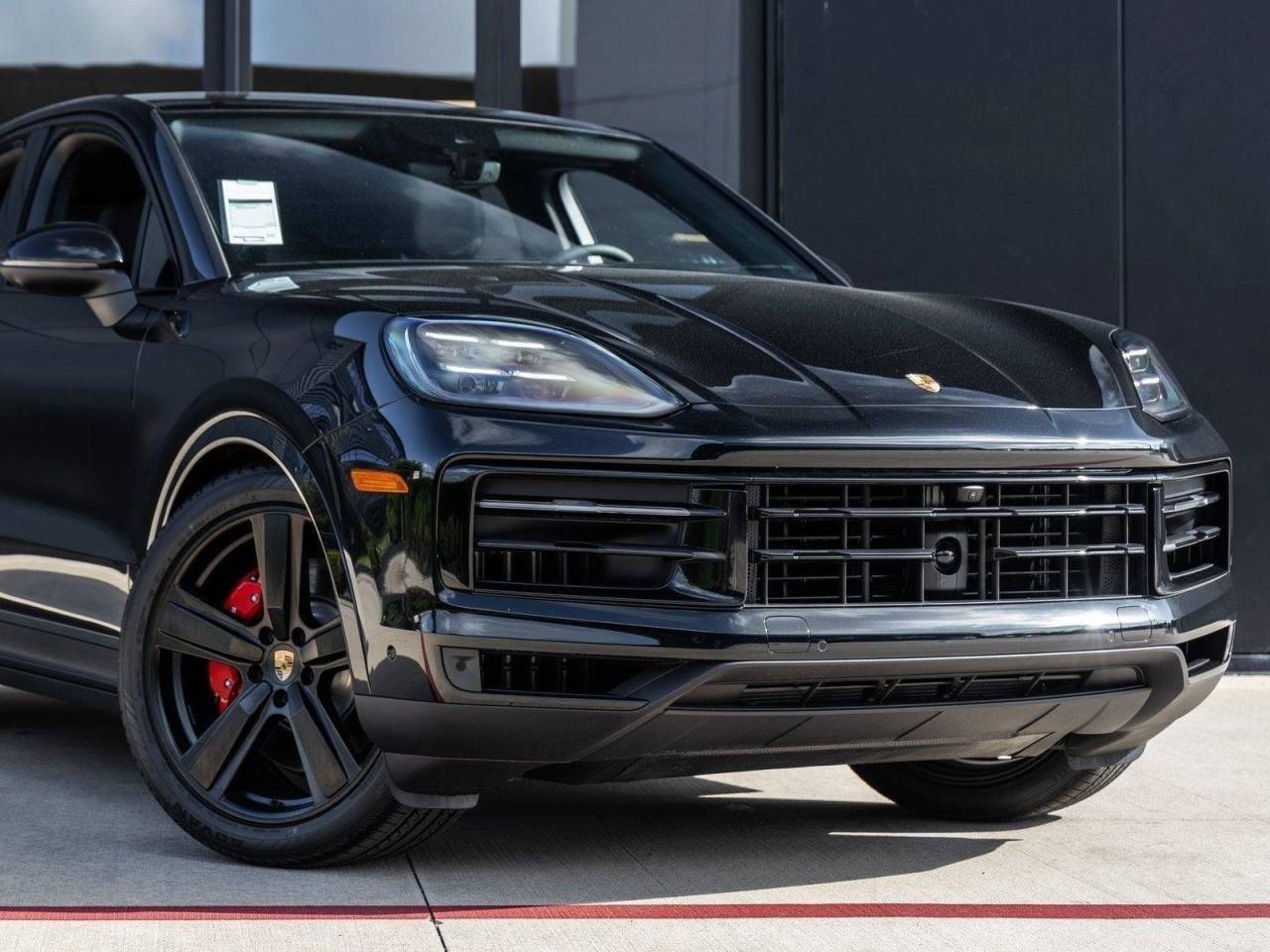 2025 Porsche Cayenne S Coupe