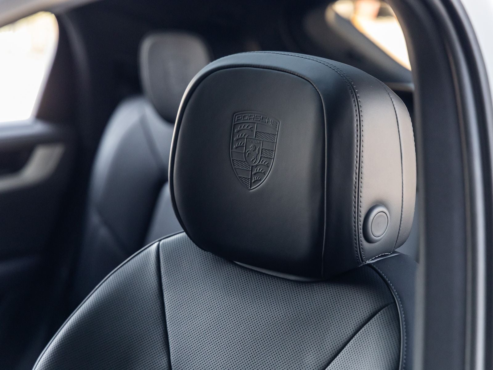 2026 Porsche Cayenne Cayenne S Coupe
