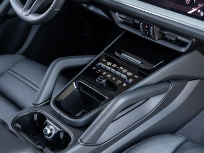 2026 Porsche Cayenne Cayenne S Coupe