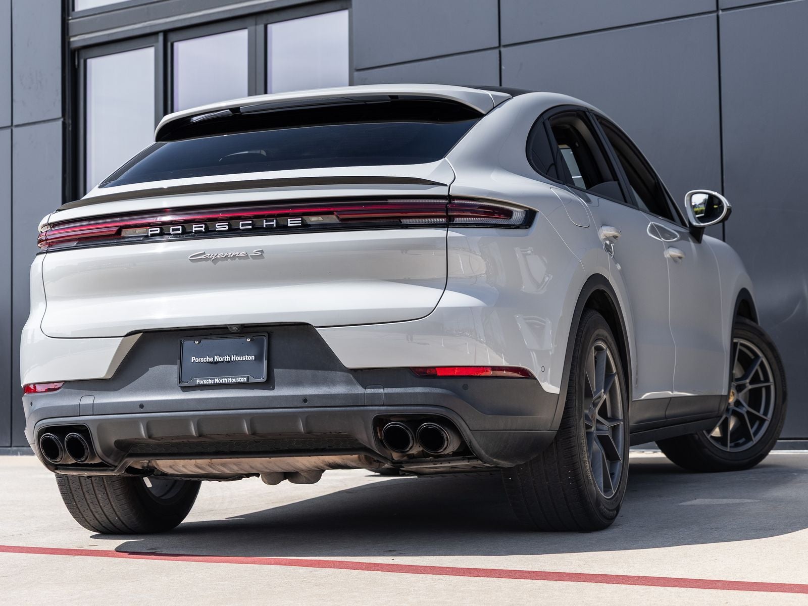 2024 Porsche Cayenne S Coupe