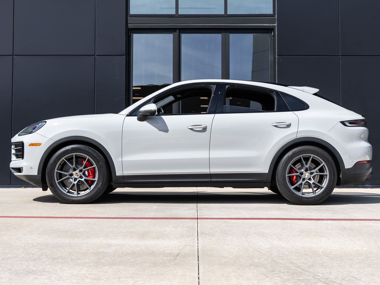 2024 Porsche Cayenne S Coupe