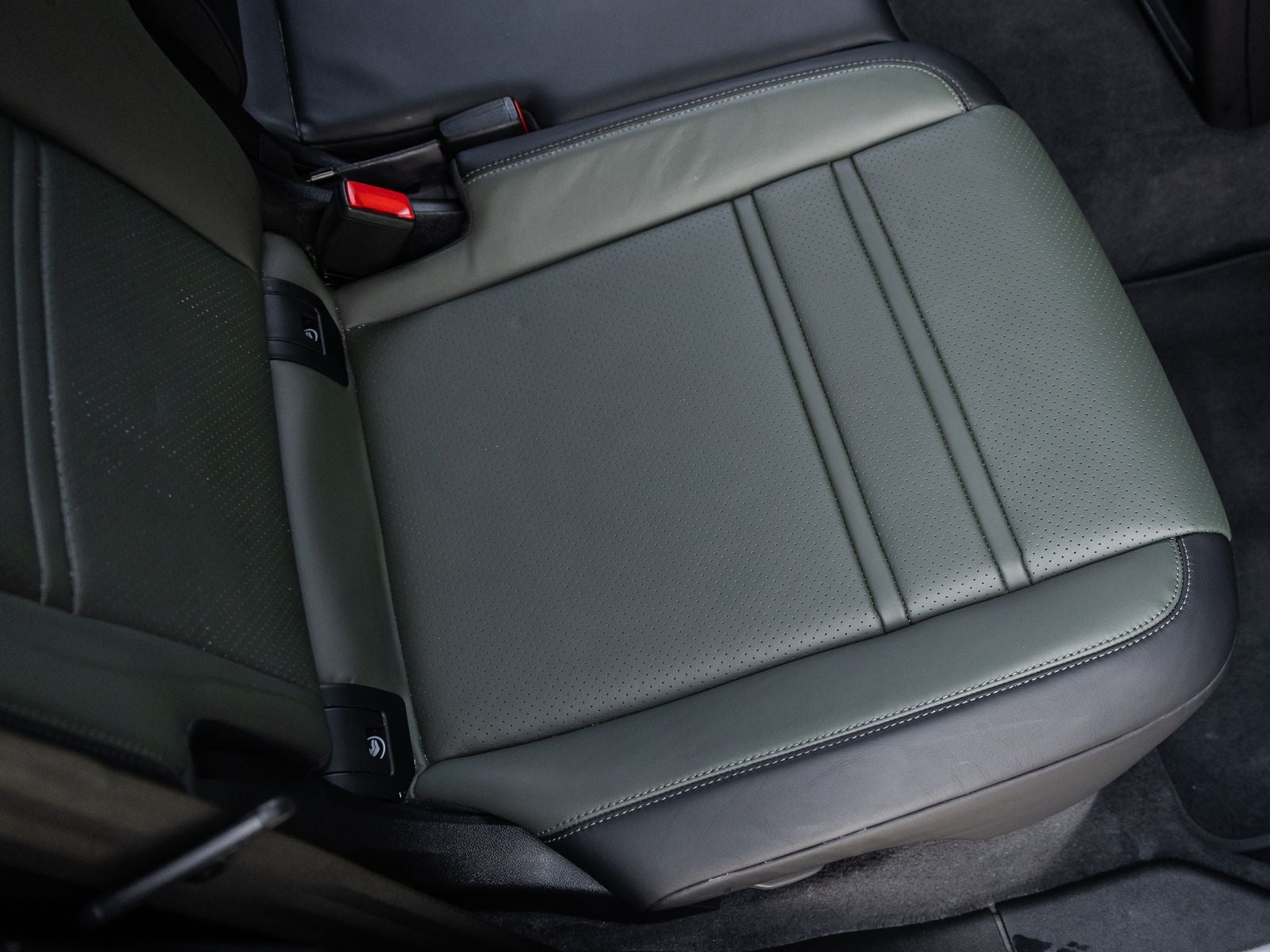 2024 Porsche Cayenne S Coupe