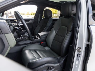 2024 Porsche Cayenne S Coupe