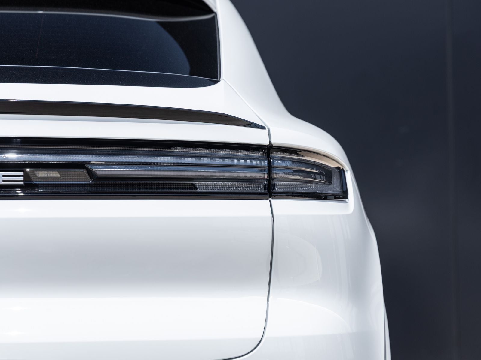 2025 Porsche Cayenne S Coupe