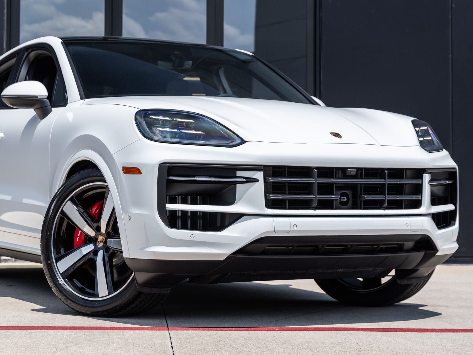 2025 Porsche Cayenne S Coupe