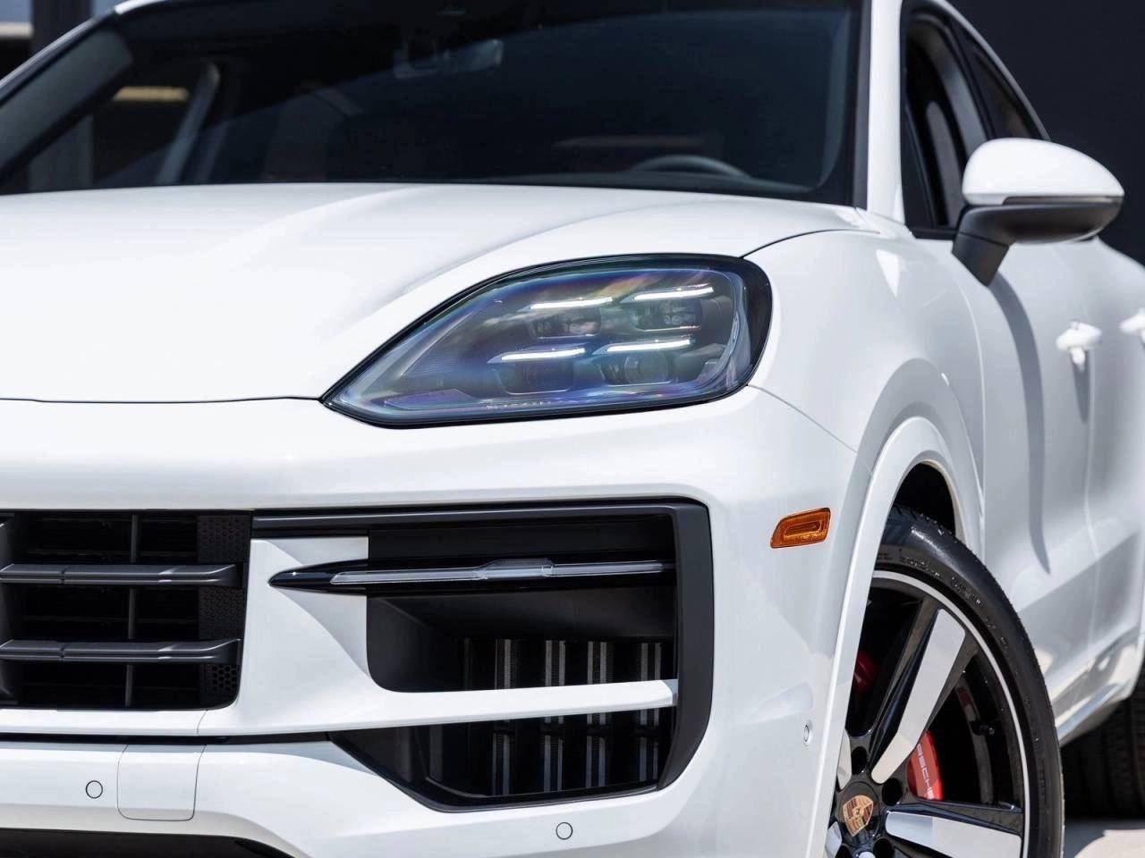 2025 Porsche Cayenne S Coupe