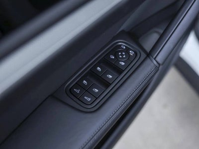 2025 Porsche Cayenne Cayenne S Coupe