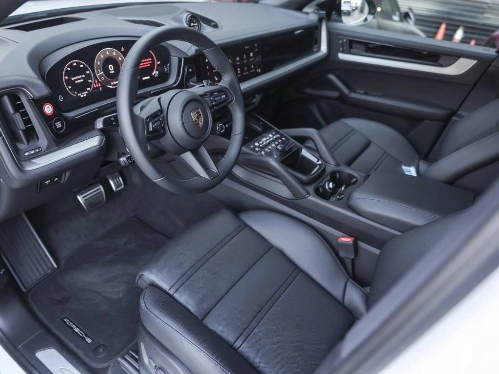 2025 Porsche Cayenne Cayenne S Coupe