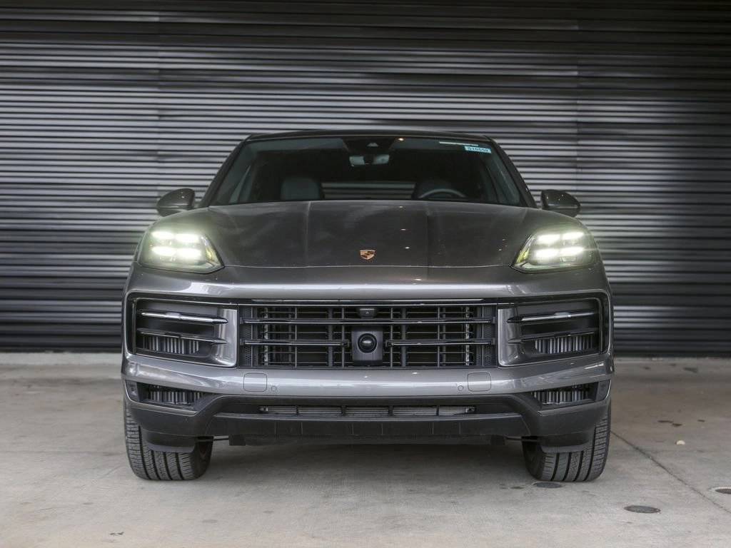 2025 Porsche Cayenne Cayenne S Coupe