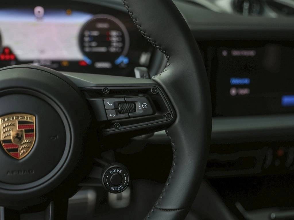 2025 Porsche Cayenne Cayenne S Coupe