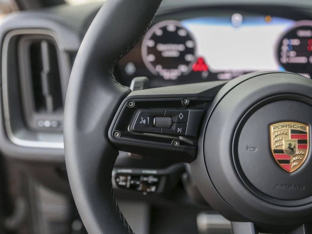 2025 Porsche Cayenne Cayenne S Coupe