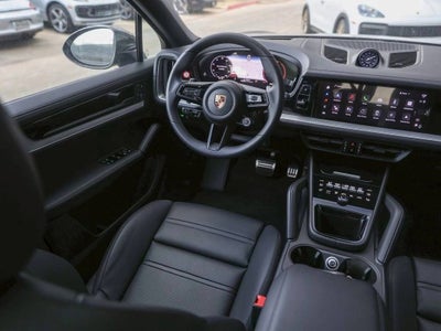 2025 Porsche Cayenne Cayenne S Coupe
