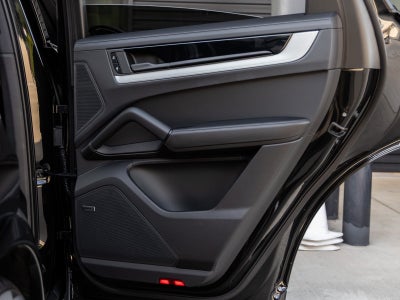 2025 Porsche Cayenne Coupe Cayenne S Coupe