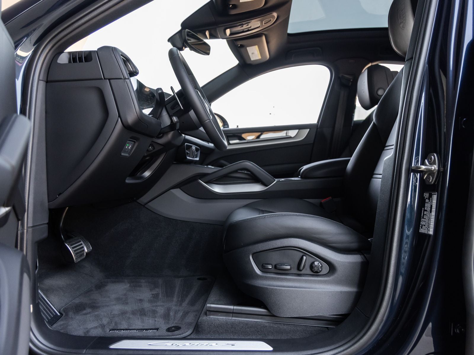 2025 Porsche Cayenne S Coupe