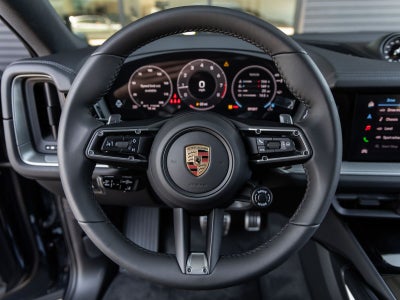 2025 Porsche Cayenne S Coupe