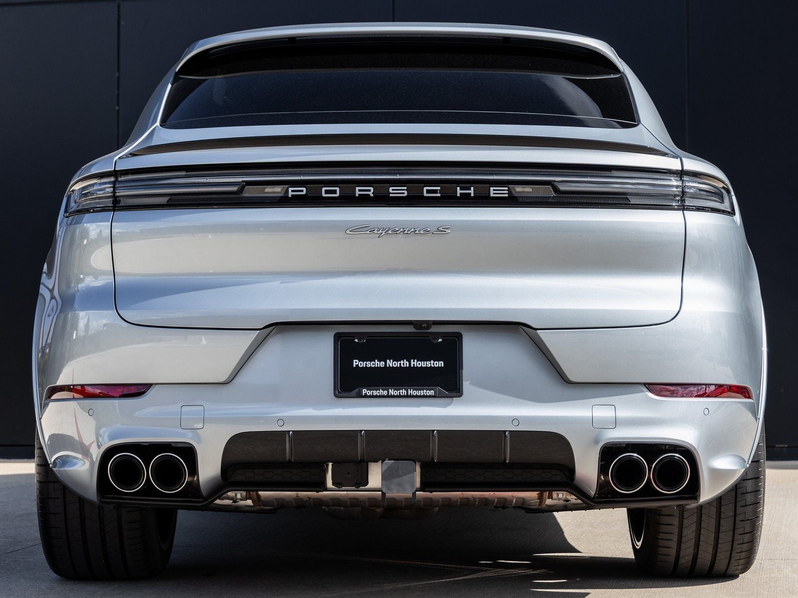 2025 Porsche Cayenne S E-Hybrid Coupe S
