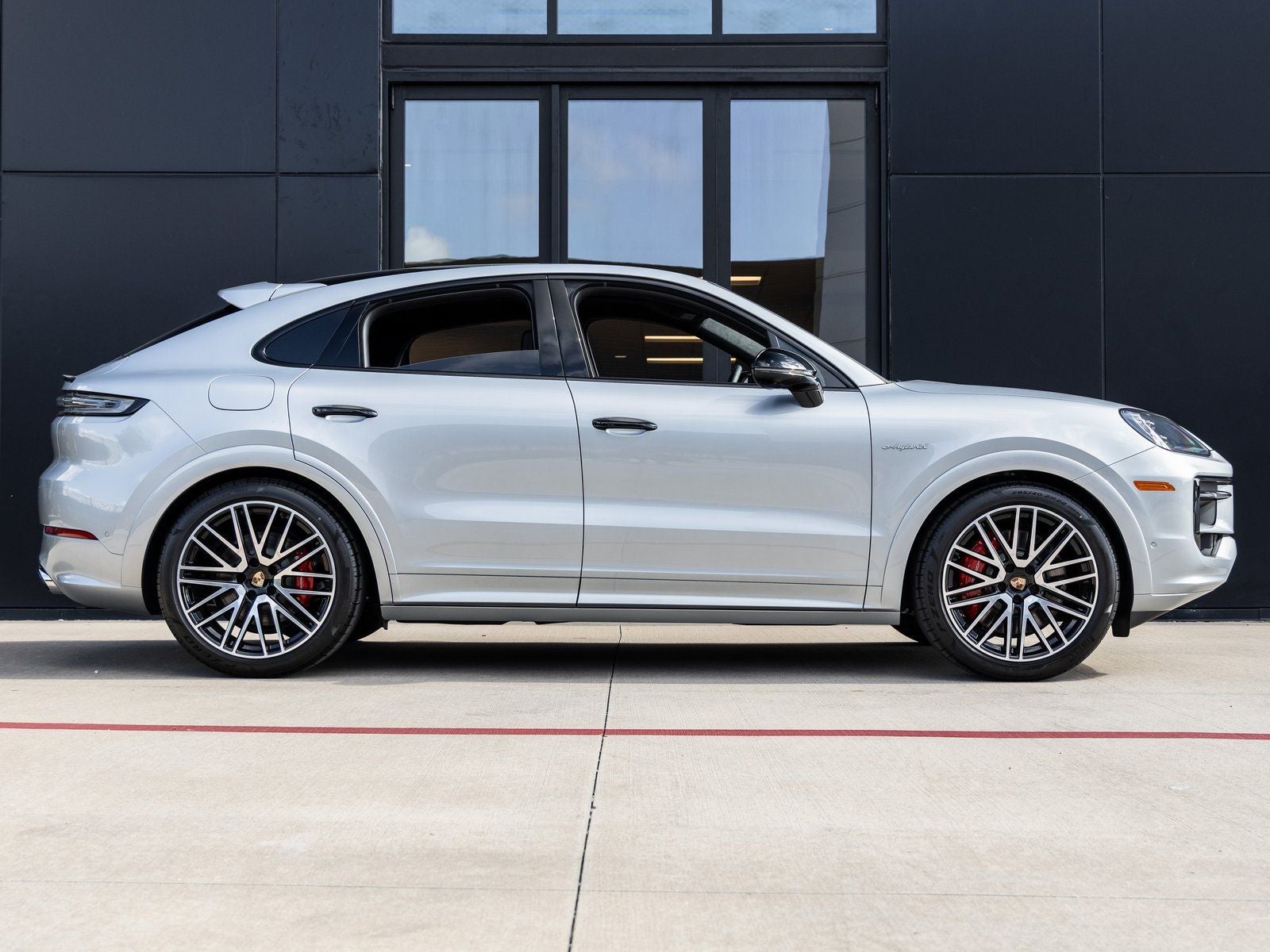 2025 Porsche Cayenne S E-Hybrid Coupe S