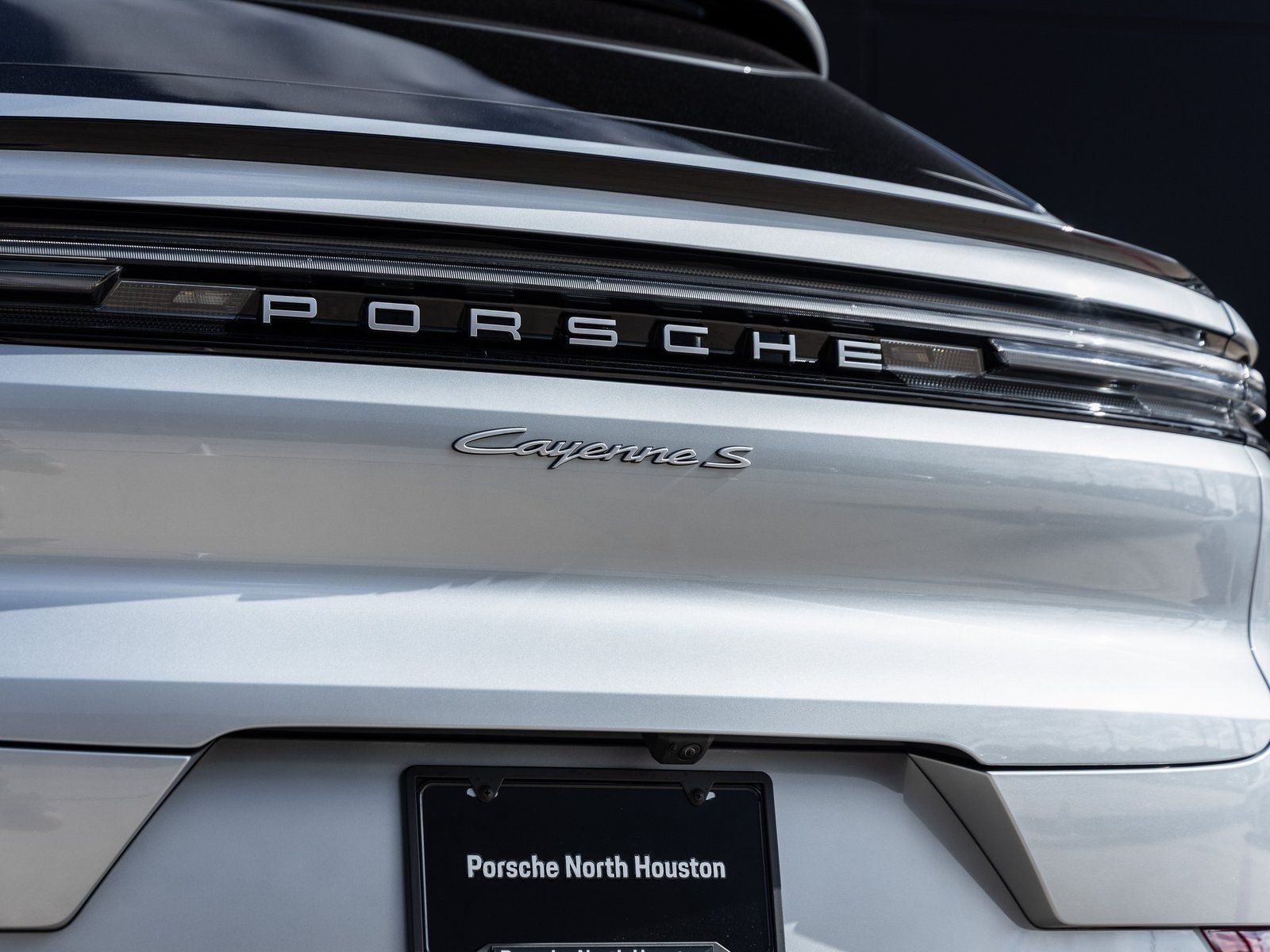 2025 Porsche Cayenne S E-Hybrid Coupe S