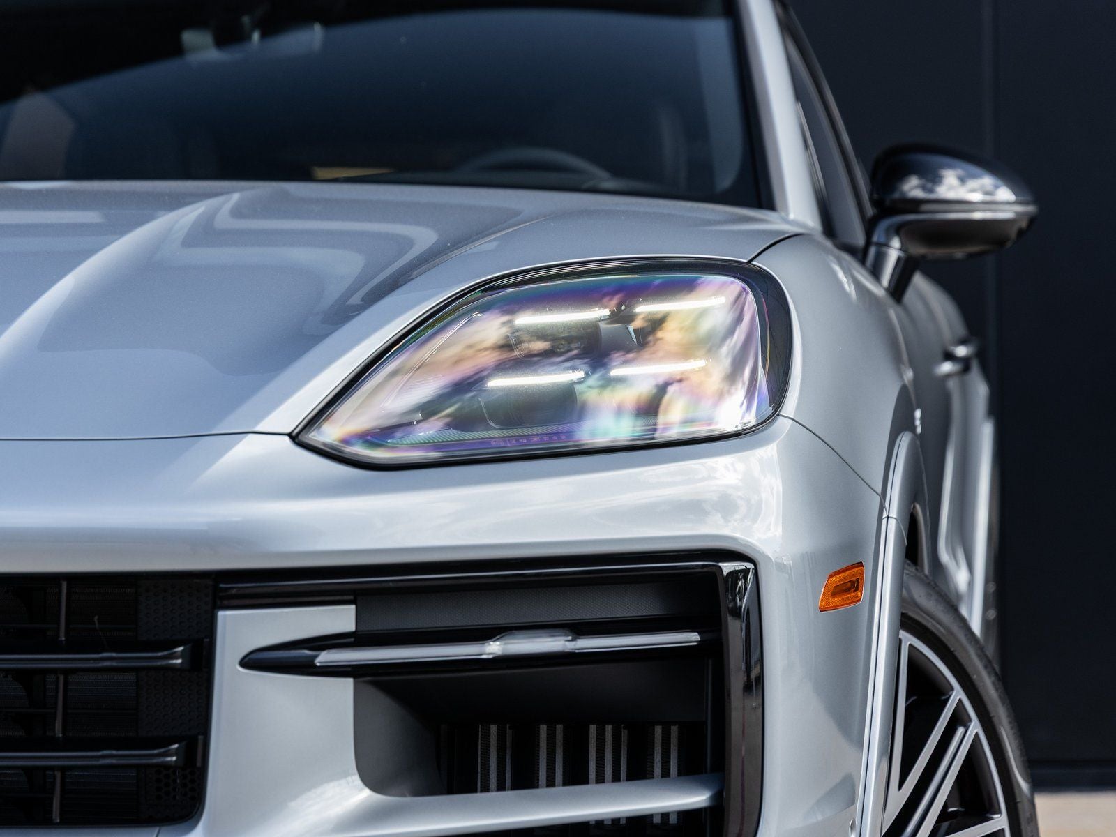 2025 Porsche Cayenne S E-Hybrid Coupe S