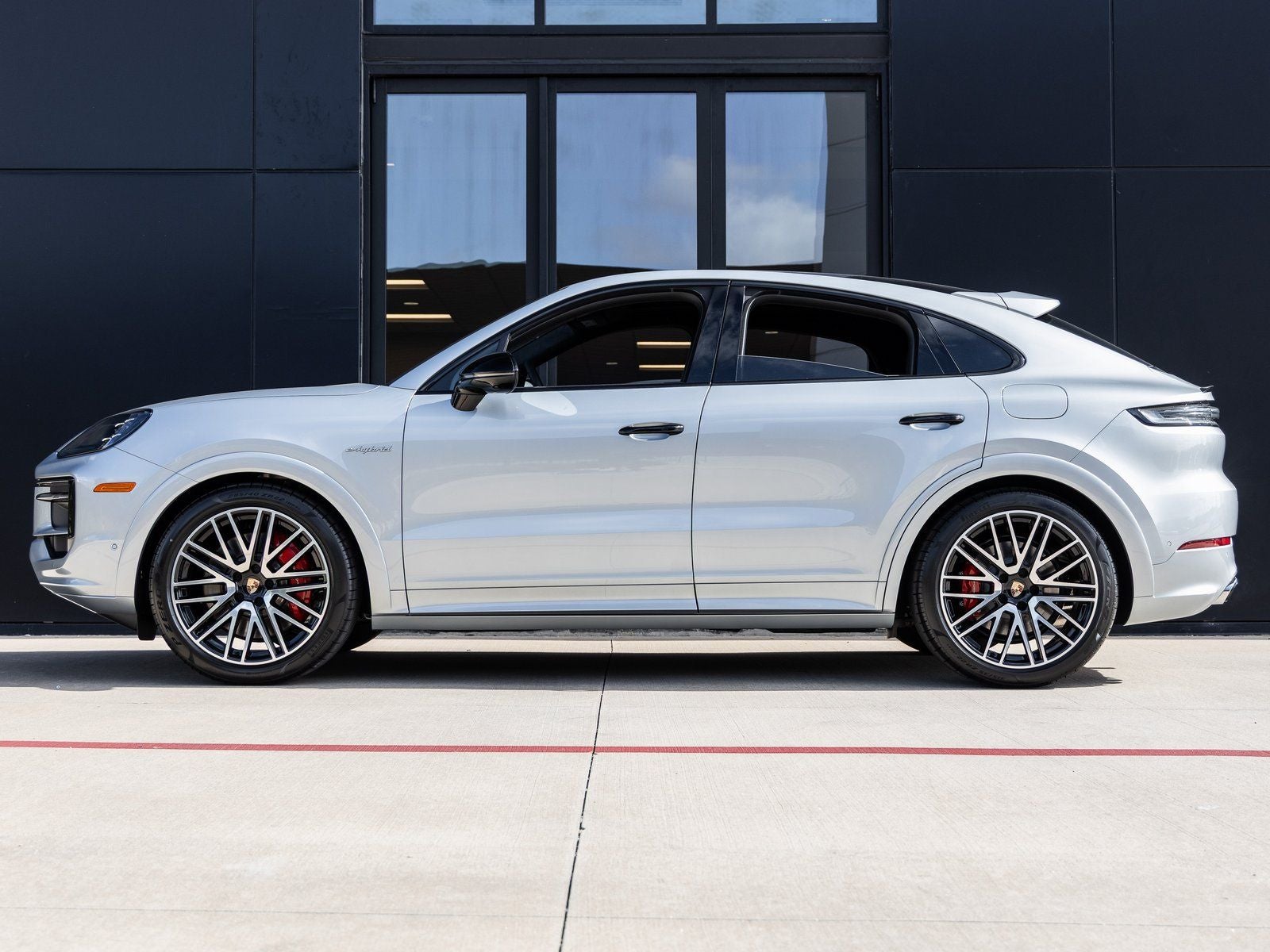2025 Porsche Cayenne S E-Hybrid Coupe S