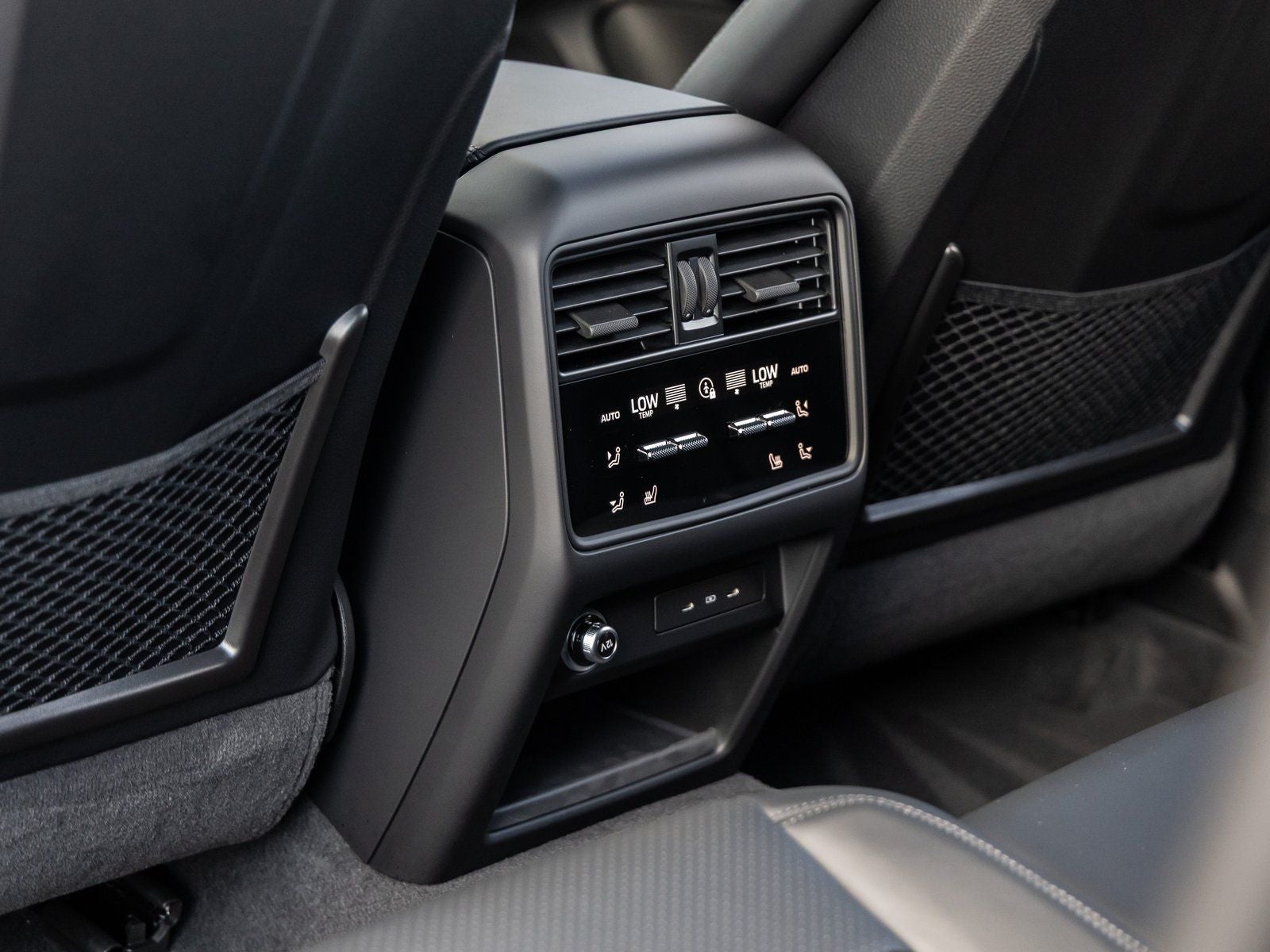 2025 Porsche Cayenne S E-Hybrid Coupe S