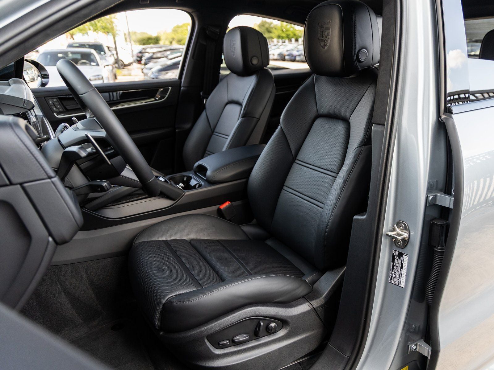 2025 Porsche Cayenne S E-Hybrid Coupe S