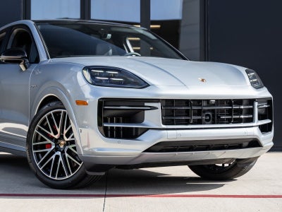 2025 Porsche Cayenne S E-Hybrid Coupe S