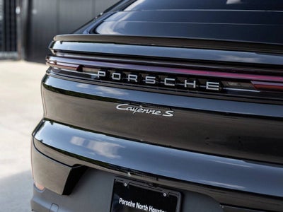 2025 Porsche Cayenne S E-Hybrid Coupe
