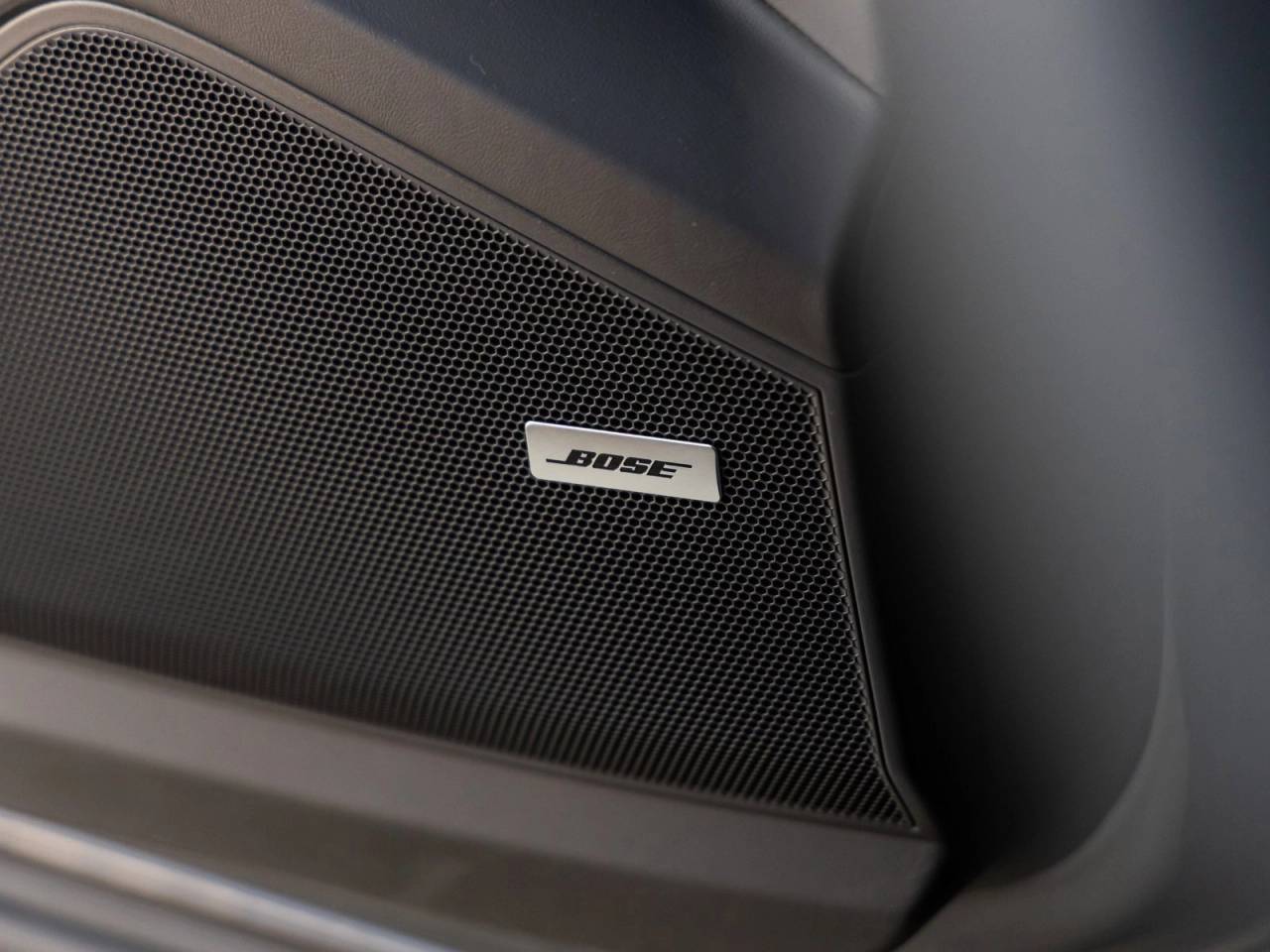2025 Porsche Cayenne S E-Hybrid Coupe