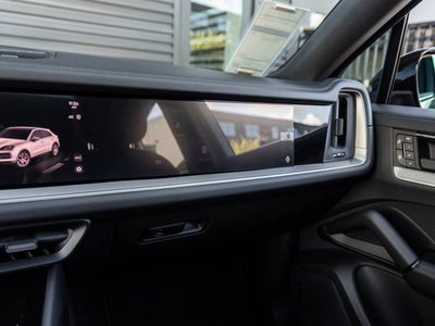 2025 Porsche Cayenne S E-Hybrid Coupe