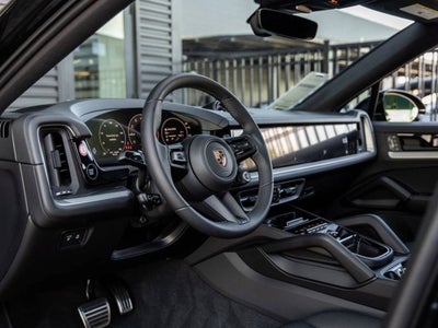 2025 Porsche Cayenne S E-Hybrid Coupe