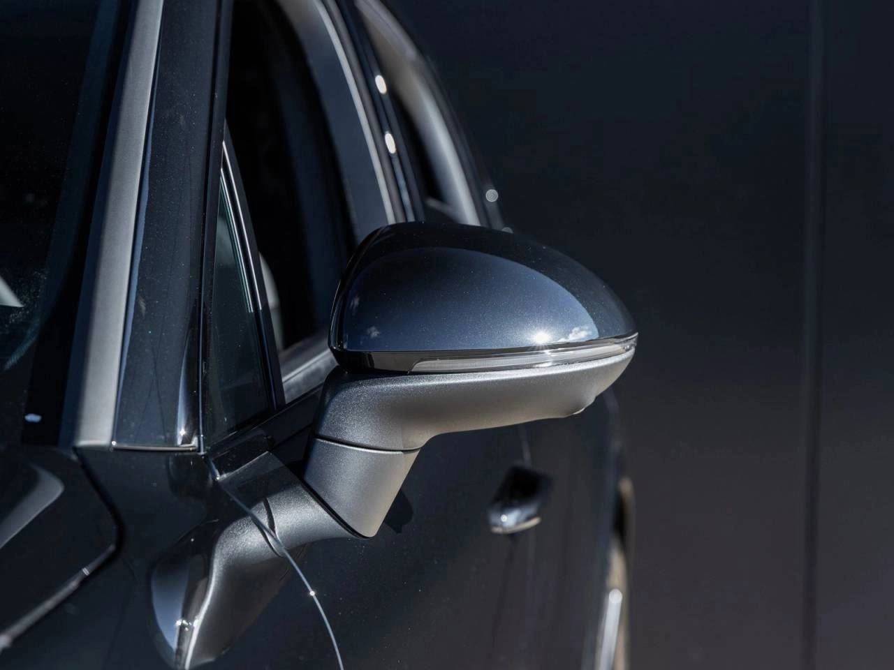 2025 Porsche Cayenne S E-Hybrid Coupe