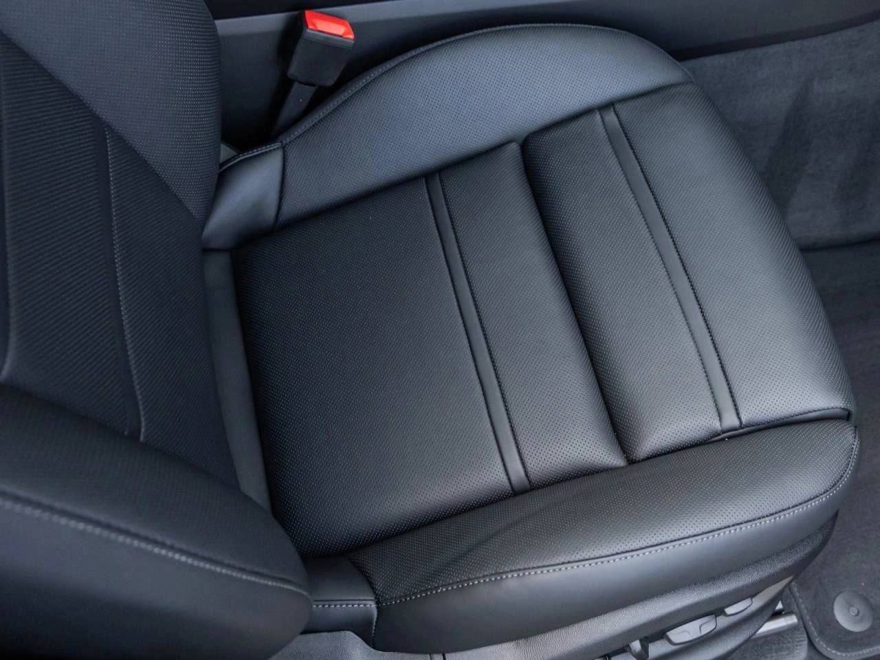 2025 Porsche Cayenne S E-Hybrid Coupe