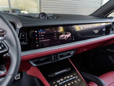2025 Porsche Cayenne S E-Hybrid Coupe