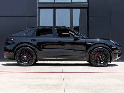 2025 Porsche Cayenne S E-Hybrid Coupe