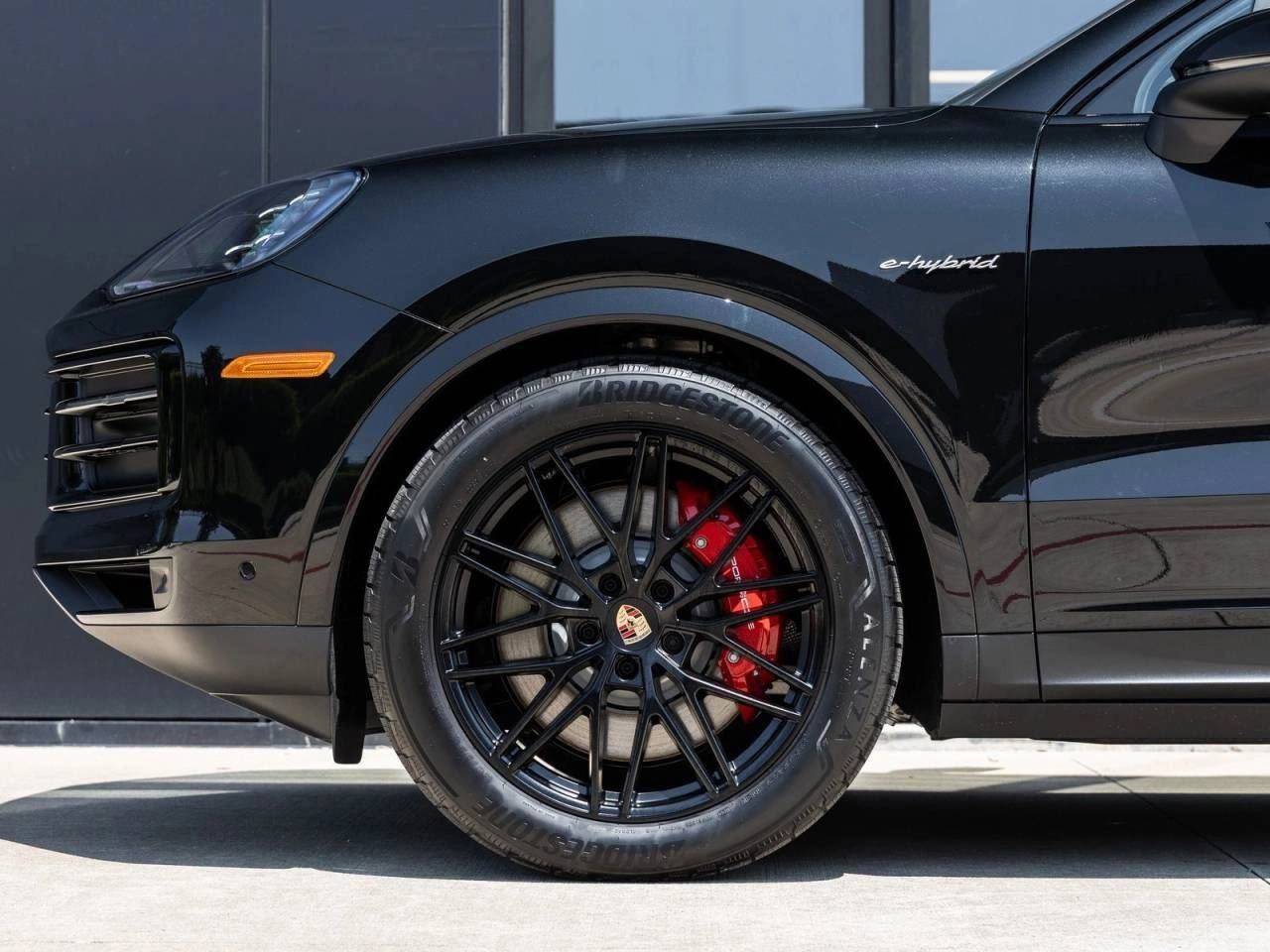2025 Porsche Cayenne S E-Hybrid Coupe