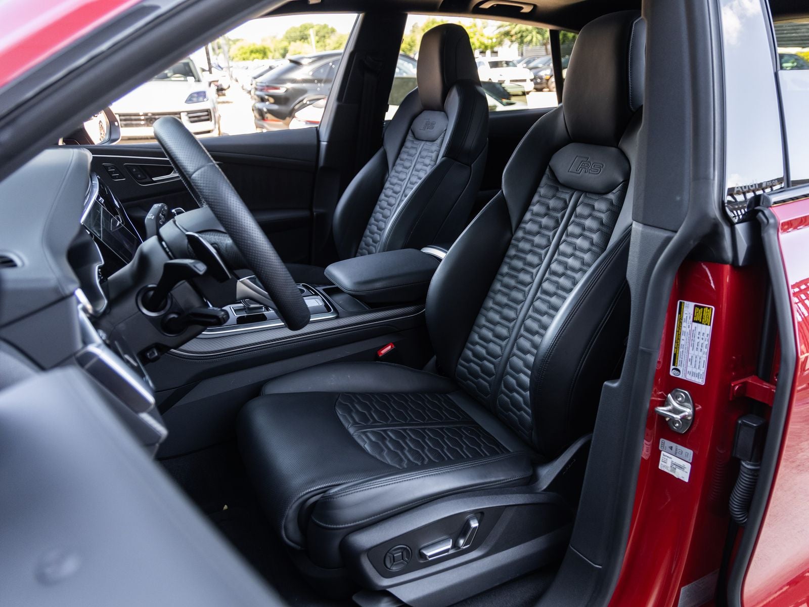 2025 Audi RS Q8 performance 4.0T quattro