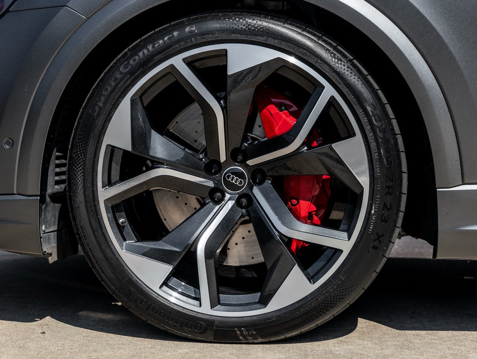 2024 Audi RS Q8 4.0T quattro