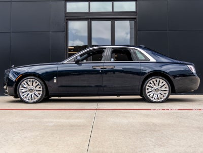 2027 Rolls-Royce Ghost Base