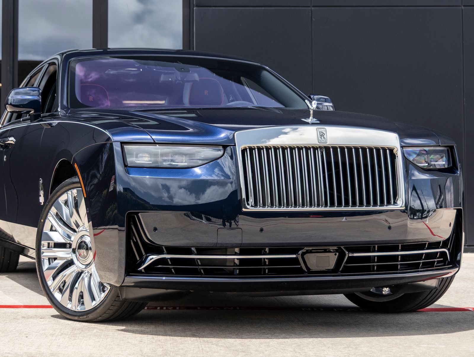 2027 Rolls-Royce Ghost Base