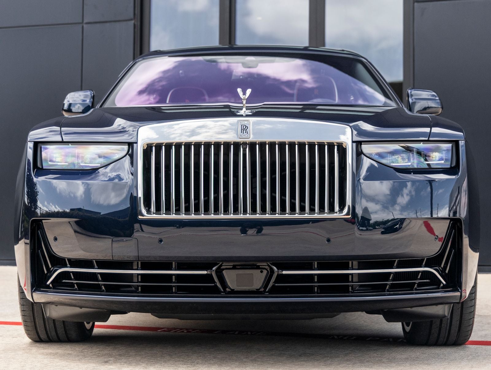 2027 Rolls-Royce Ghost Base